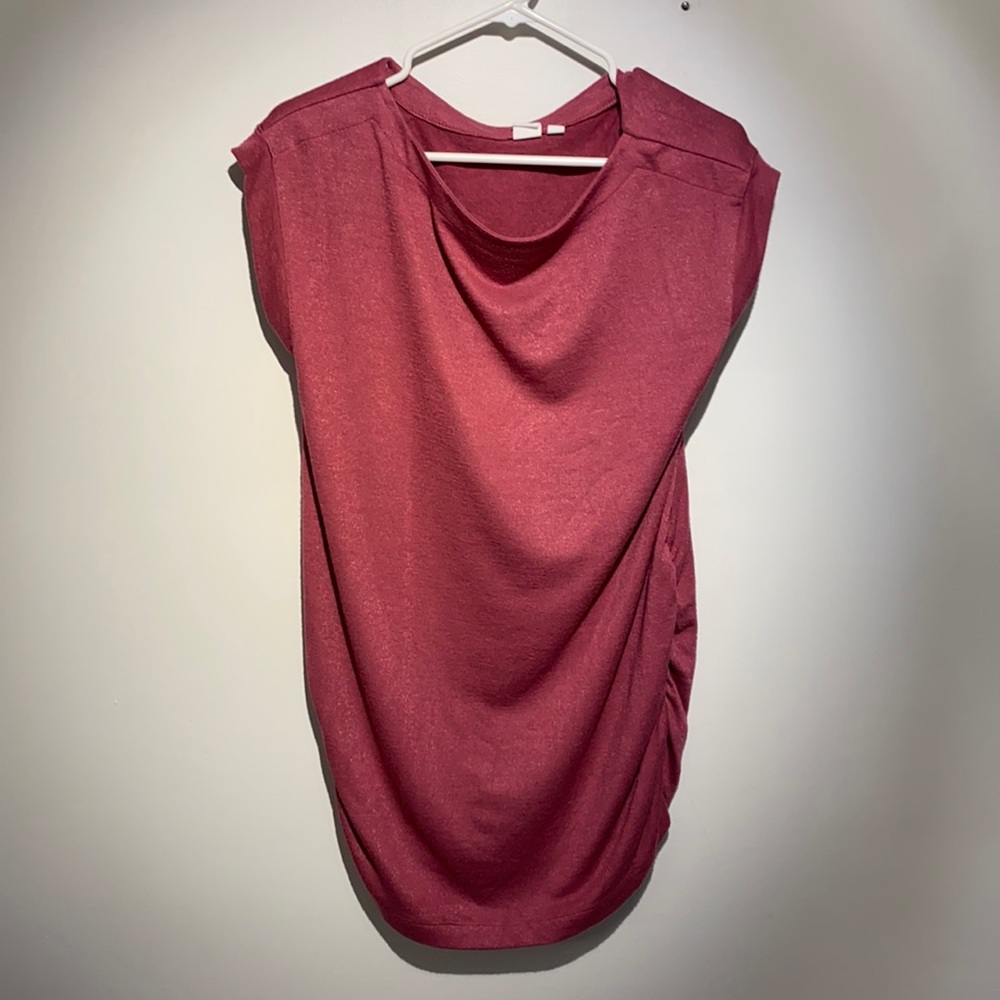Gap maternity top